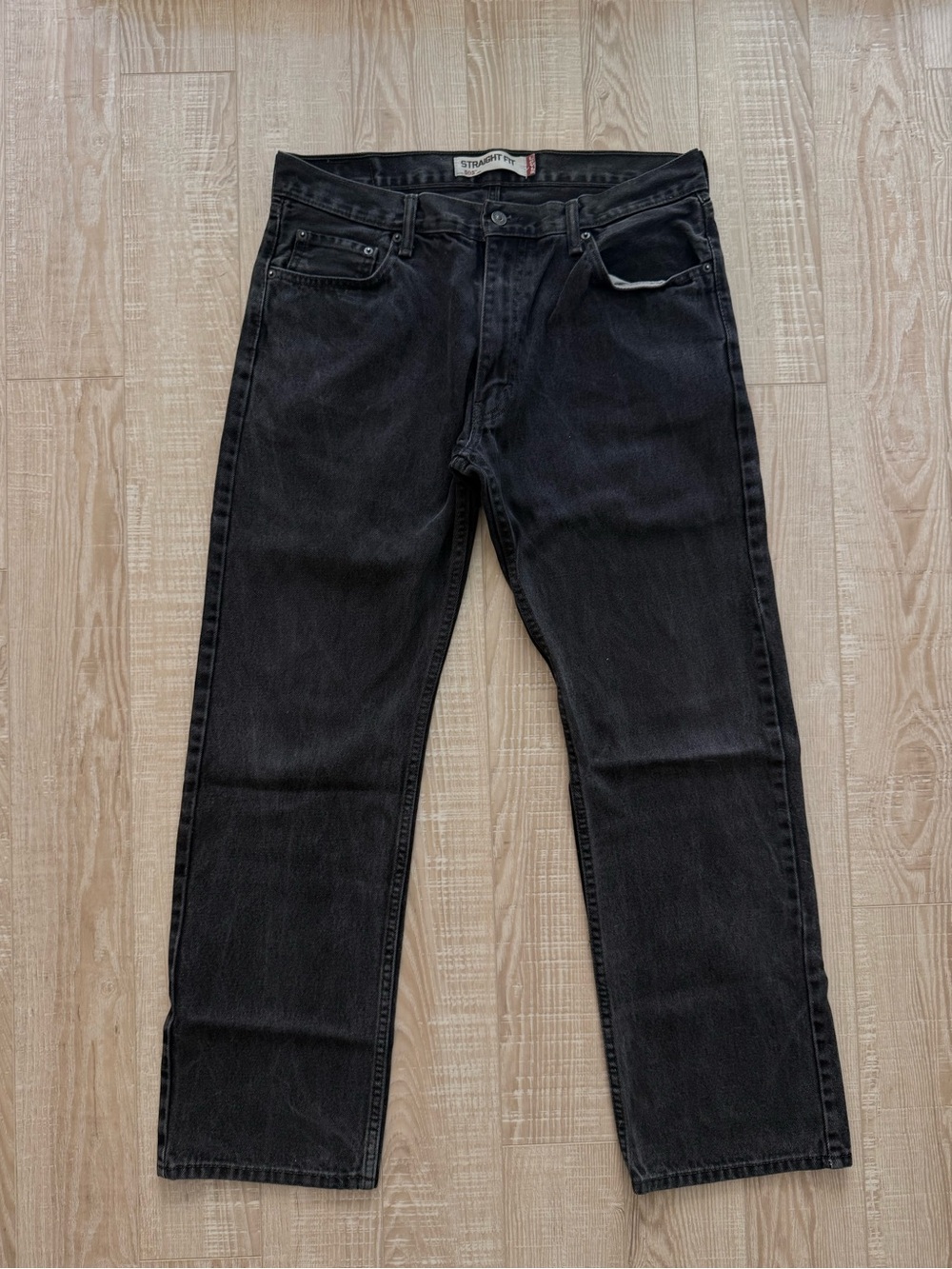 Levis straight fit 505